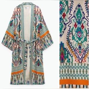 ZARA - 2-piece Set: Printed Duster w/ Matching Shorts